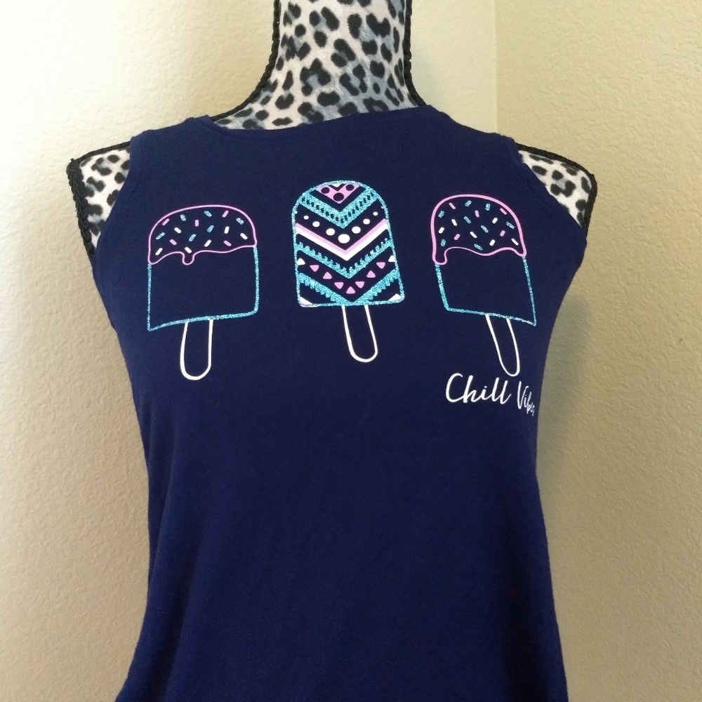 Set of 2 a tank top and a matching pair of shorts